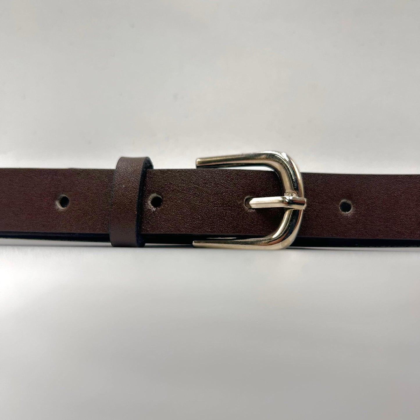 Cinturón para Dama de 20 mm Cuero Liso Café COCO