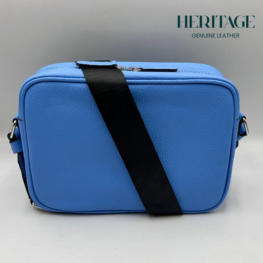 Camera Bag Monaco Mediana con Cinta en Cuero Granulado Celeste Heritage