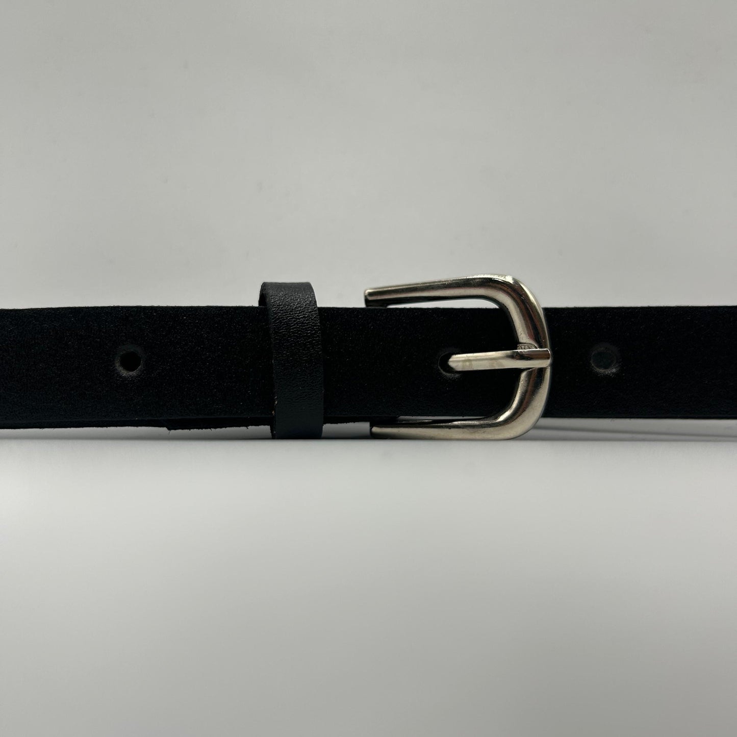 Cinturón para Dama de 20 mm Cuero Liso Negro COCO