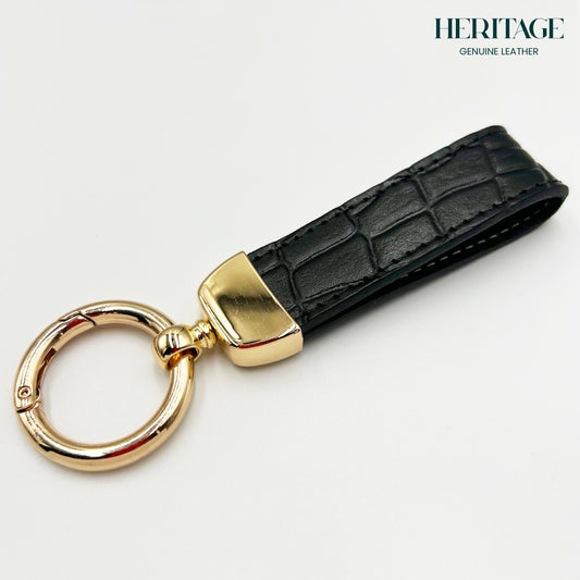 Llavero Metálico Dorado con Correa en Cuero Croco Negro Heritage