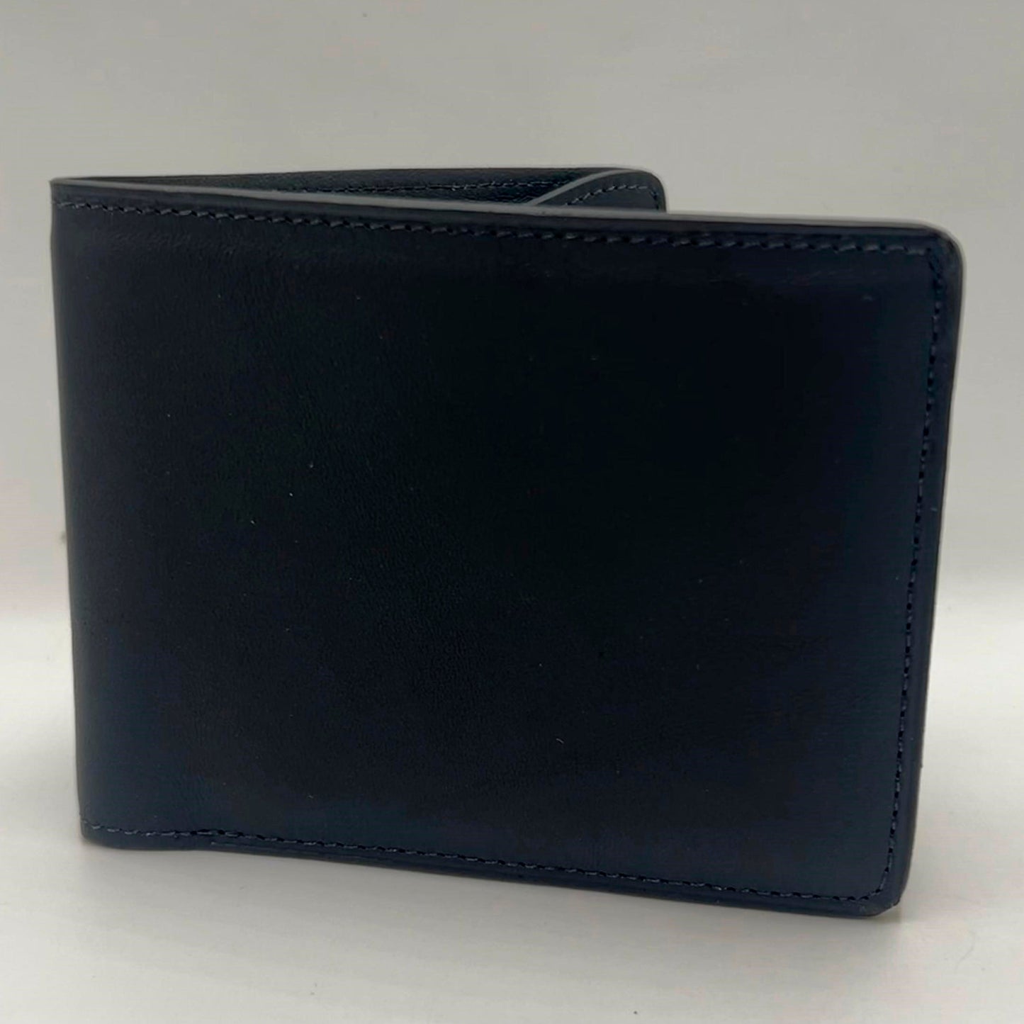 Billetera Milán Cuero Liso Negro