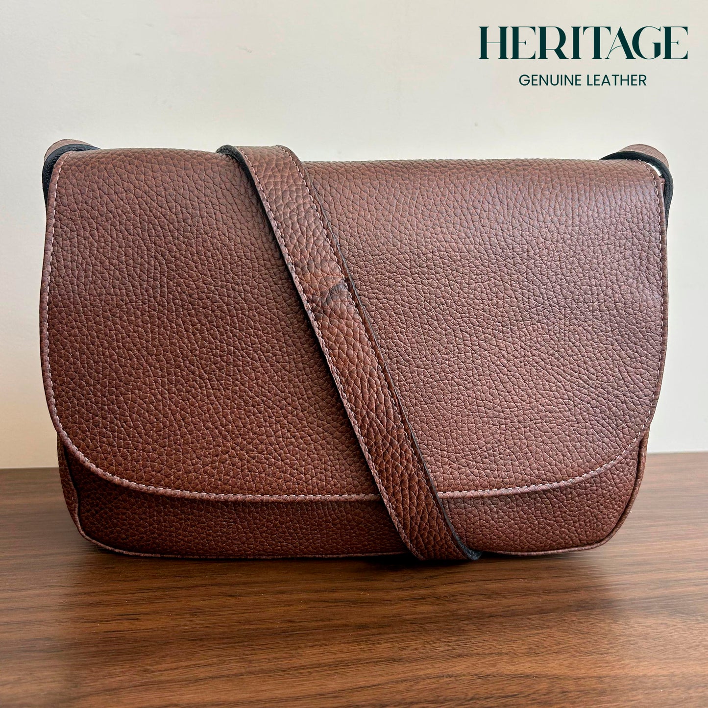 Cartera Roma en Cuero Granulado Café COCO